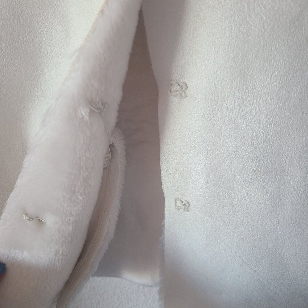 Ralph Lauren US Women's Size MP Faux Fur Faux Suede Vest Ivory Outerwear - Picture 2 of 11